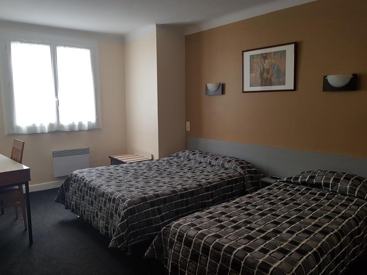 Hotel Saint Sebastien Lourdes Bagian luar foto